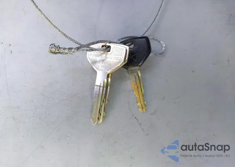 1992 Jeep Wrangler / Yj Sahara from USA, damaged, VIN 2J4FY49S2NJ548683